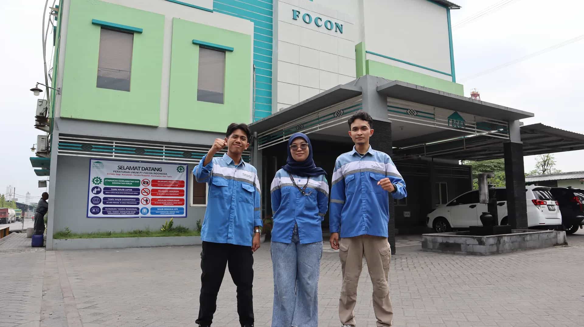 Foto Bersama Tim di Lokasi PT Focon Indonesia